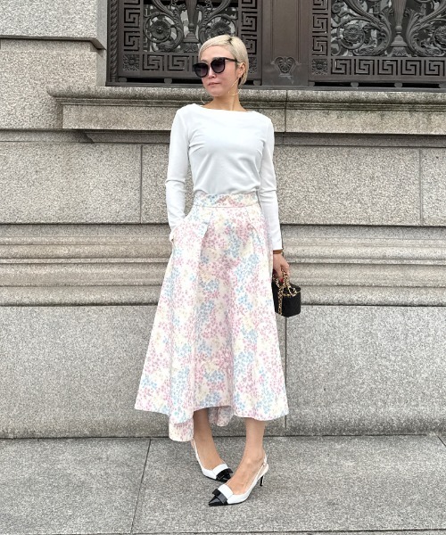JENNE(ジェンヌ)の「JENNE オードリーフラワースカート(スカート・レディース・ホワイト/ブラック・LARGE/MEDIUM/SMALL)」の15枚目の写真