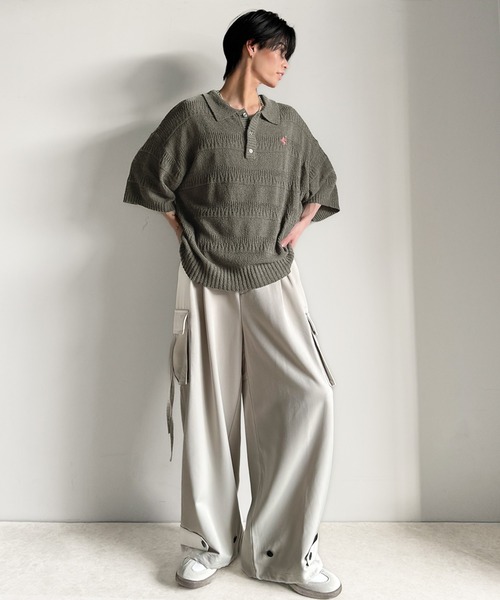 classicalelf（クラシカルエルフ）の「一枚で大人のラフスタイルが決まる。ワンポイント刺繍ブークレポロニットトップス(半袖)（ポロシャツ・メンズ・アイボリー/ブラック/チャコール・X-LARGE/SMALL/MEDIUM/LARGE）」の20枚目の写真