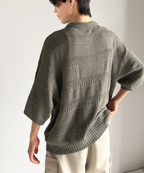 classicalelf（クラシカルエルフ）の「一枚で大人のラフスタイルが決まる。ワンポイント刺繍ブークレポロニットトップス(半袖)（ポロシャツ・メンズ・アイボリー/ブラック/チャコール・X-LARGE/SMALL/MEDIUM/LARGE）」の19枚目の写真