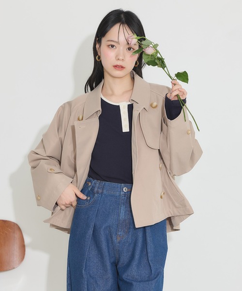 earth music&ecology（アースミュージックアンドエコロジー）の「ショートトレンチコート（トレンチコート・レディース・サックスブルー/ライトベージュ/ベージュ・FREE）」の5枚目の写真