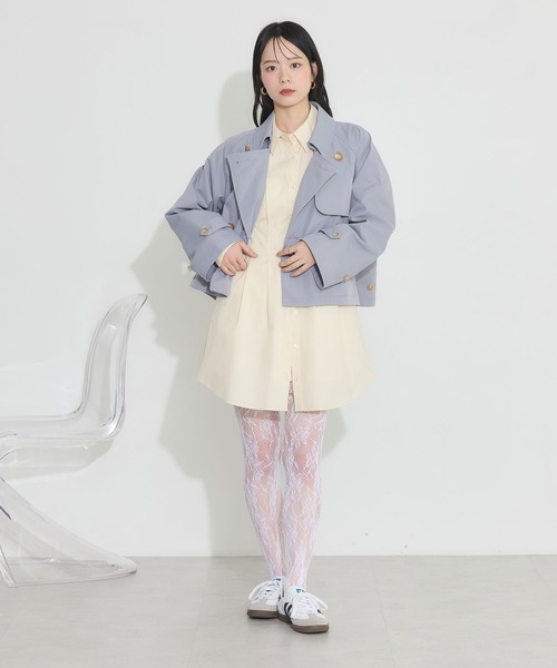 earth music&ecology（アースミュージックアンドエコロジー）の「ショートトレンチコート（トレンチコート・レディース・サックスブルー/ライトベージュ/ベージュ・FREE）」の17枚目の写真