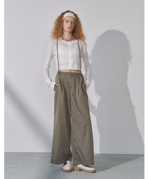 Solace(ソレイス)の「2wayサスペンダー付きワイドパンツ(スラックス・レディース・グレー/ブラック・FREE)」の3枚目の写真