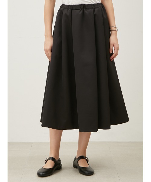 ヴァレンティノ ローマ　ブラック フレアスカート VALENTINO ROMAブラック フレアスカート 40 ボックスタック
