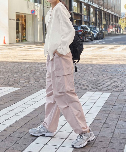 CHAN ME(チャンミ)の「UVカットシアージップニットパーカー(パーカー・レディース・カーキ/ホワイト/ブラック・X-LARGE/LARGE/MEDIUM)」の14枚目の写真