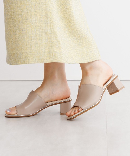 卑弥呼（ヒミコ）の「【Made in Japan】【卑弥呼】Vカットミュールサンダル/653202（サンダル・レディース・シルバー/ベージュ/ピンク/ブラック・25.0cm/24.5cm/24.0cm/23.0cm/22.0cm/21.5cm/23.5cm/26.5cm/26.0cm/22.5cm/25.5cm）」の18枚目の写真