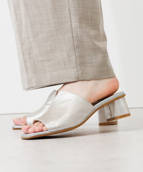 セール】【Made in Japan】【卑弥呼】Vカットミュールサンダル