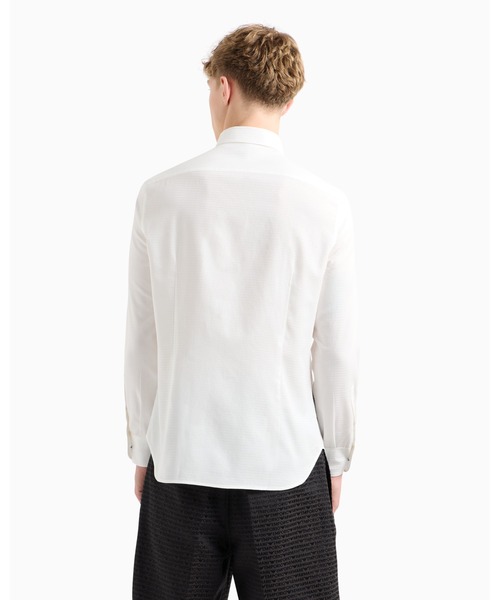 EMPORIO ARMANI(エンポリオアルマーニ)の「【エンポリオ アルマーニ】シャツ コットン オールオーバージャカードロゴ(シャツ/ブラウス・メンズ・オフホワイト/サックスブルー系1/サックスブルー系・X-SMALL/LARGE/MEDIUM/SMALL/X-LARGE)」の9枚目の写真