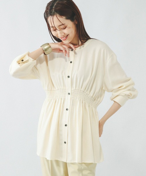 GLOBAL WORK（グローバルワーク）の「シャーリングシャツ長袖/286232（シャツ/ブラウス・レディース・コーラルピンク/ベージュ/スミクロ/アイボリー・MEDIUM/LARGE）」の21枚目の写真