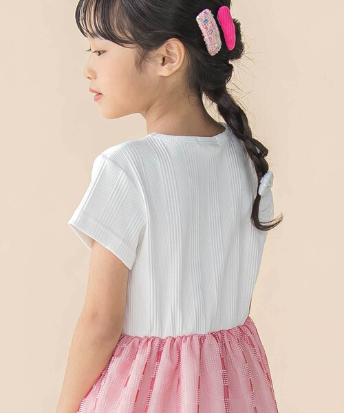BeBe Petits Pois Vert(ベベプチポワヴェール)の「シアーチェックチュール切り替え半袖ワンピース(95~150cm)(ワンピース・キッズ・ブラック系その他/レッド系その他・110cm/120cm/130cm/140cm/100cm/150cm)」の7枚目の写真