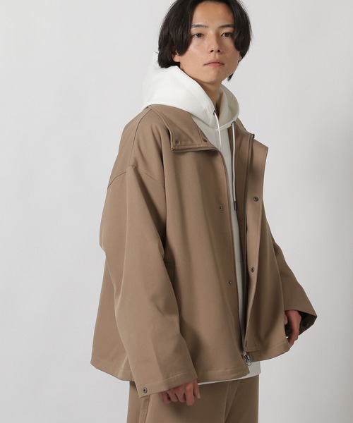 LAKOLE（ラコレ）の「【セットアップ可】ツイルスタンドブルゾン / 284451（ブルゾン・メンズ・ブラック/グレー/キャメル・MEDIUM/LARGE）」の2枚目の写真
