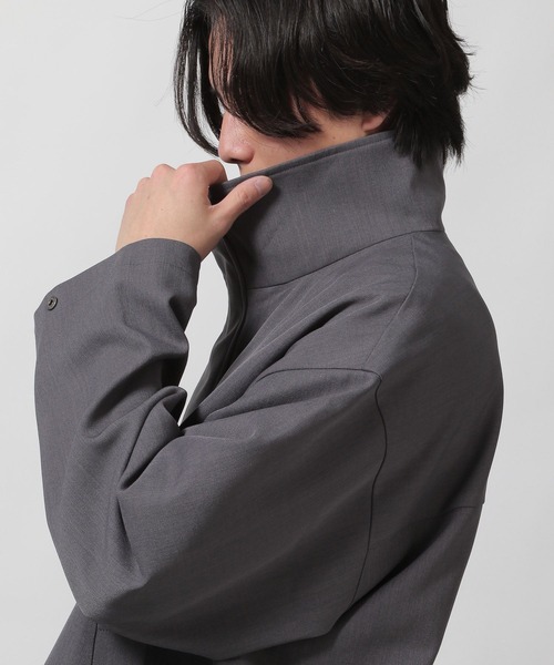 LAKOLE（ラコレ）の「【セットアップ可】ツイルスタンドブルゾン / 284451（ブルゾン・メンズ・ブラック/グレー/キャメル・MEDIUM/LARGE）」の3枚目の写真