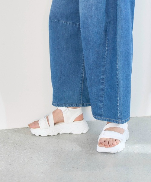 noyau（ノヤウ）の「トリプルベルクロ厚底スポーツサンダル（サンダル・レディース・ホワイト/ブラック/ベージュ・LL/S/M/L）」の11枚目の写真