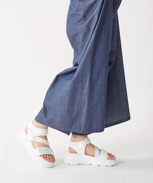 noyau（ノヤウ）の「トリプルベルクロ厚底スポーツサンダル（サンダル・レディース・ホワイト/ブラック/ベージュ・LL/S/M/L）」の16枚目の写真