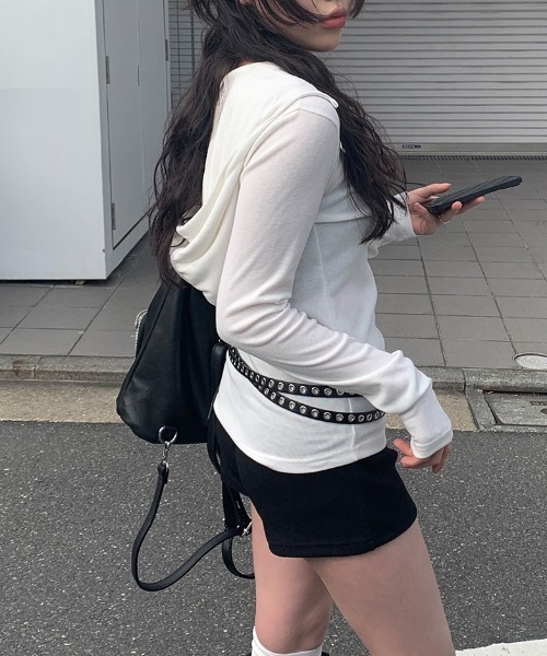 anyonemore（エニワンモア）の「[MADE] ラットスナップフードボタンTシャツ（パーカー・レディース・ホワイト/ストライプ・FREE）」の2枚目の写真