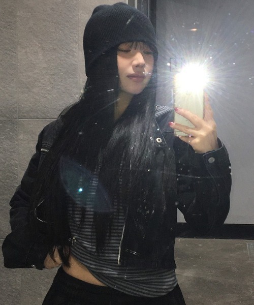 anyonemore（エニワンモア）の「[MADE] ラットスナップフードボタンTシャツ（パーカー・レディース・ホワイト/ストライプ・FREE）」の17枚目の写真