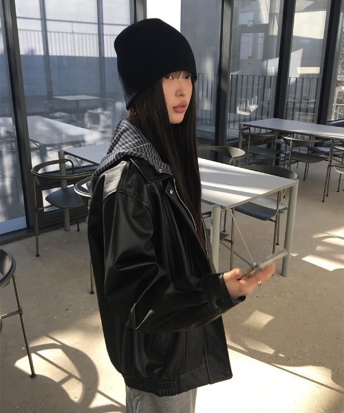 anyonemore（エニワンモア）の「[MADE] ラットスナップフードボタンTシャツ（パーカー・レディース・ホワイト/ストライプ・FREE）」の10枚目の写真