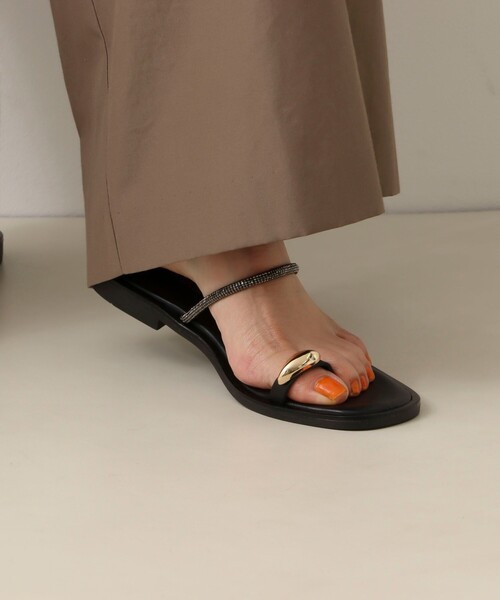 NICOLAS LAINAS（ニコラスライナス）の「【NICOLAS LAINAS/ニコラス ライナス】 メタリックフィンガーフックサンダル【NOLLEY'S mgr. 松葉☆別注アイテム】（サンダル・レディース・ゴールド/ダークブラウン/シルバー・36/37/38）」の14枚目の写真