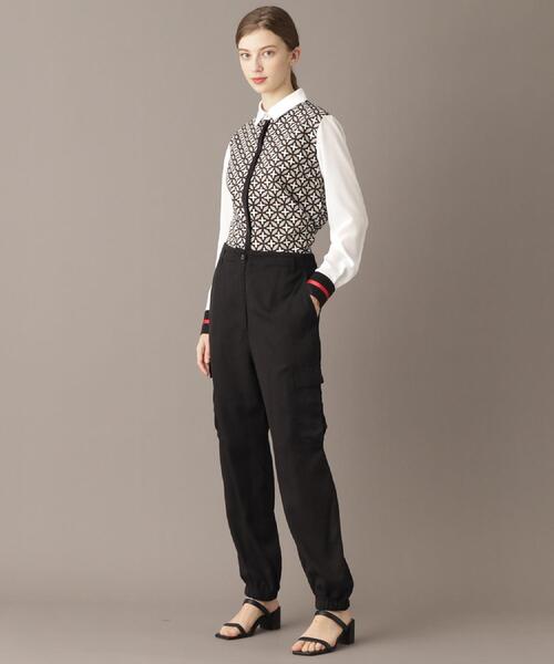 DRESSTERIOR（ドレステリア）の「【美人百花/モデル美香着用】オーバーラップサークルコンビシャツ（シャツ/ブラウス・レディース・ベージュ系その他4/ネイビー系・34/36/38）」の4枚目の写真