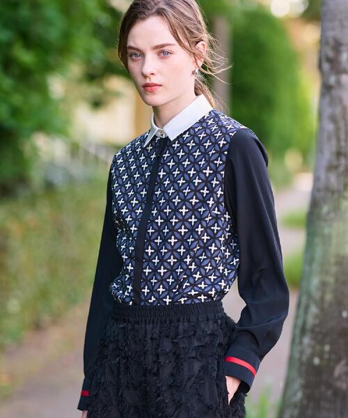 DRESSTERIOR（ドレステリア）の「【美人百花/モデル美香着用】オーバーラップサークルコンビシャツ（シャツ/ブラウス・レディース・ベージュ系その他4/ネイビー系・34/36/38）」の18枚目の写真