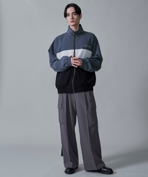 BROWNY（ブラウニー）の「BROWNY/TRスタンドブルゾン（ブルゾン・メンズ・ダークグレー/サックスブルー・MEDIUM/LARGE）」の4枚目の写真