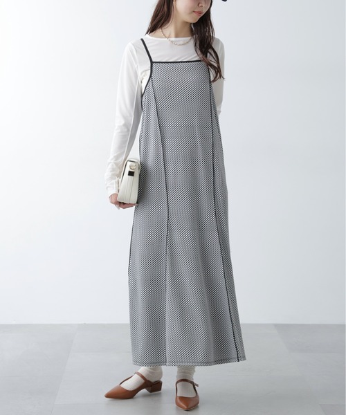 FREE'S MART（フリーズマート）の「【3サイズ展開XS-M】パネルフレアキャミワンピース【低身長サイズ有】（ワンピース・レディース・ホワイト/ブラック/ブラック系その他/ホワイト系その他・X-SMALL/SMALL/MEDIUM）」の4枚目の写真