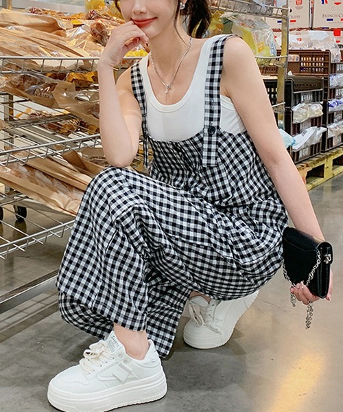 NANEA(ナネア)の「チェック柄サロペット(サロペット/オーバーオール・レディース・チェック・MEDIUM/SMALL/LARGE)」の2枚目の写真