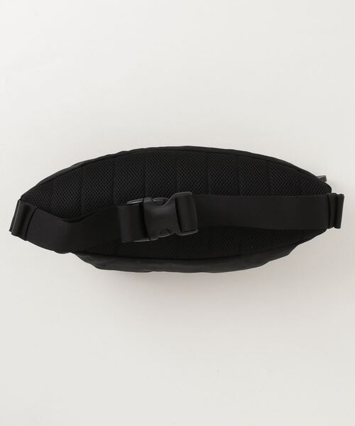 CHUMS（チャムス）の「チャムス CHUMS Recycle Small Oval Waist Pack（ボディバッグ/ウエストポーチ・メンズ・その他・ONE SIZE）」の2枚目の写真