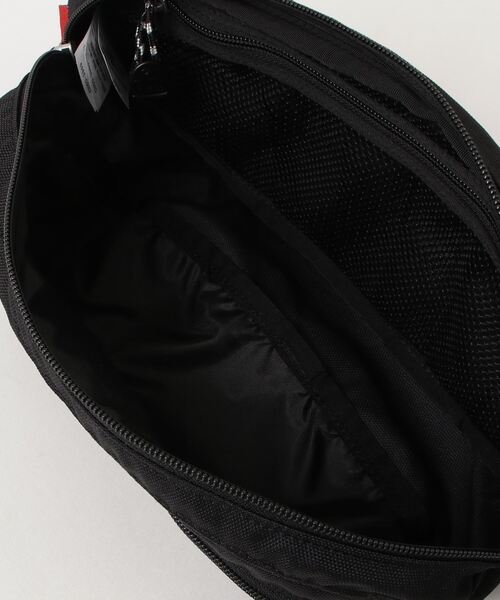 CHUMS（チャムス）の「チャムス CHUMS Recycle Small Oval Waist Pack（ボディバッグ/ウエストポーチ・メンズ・その他・ONE SIZE）」の4枚目の写真