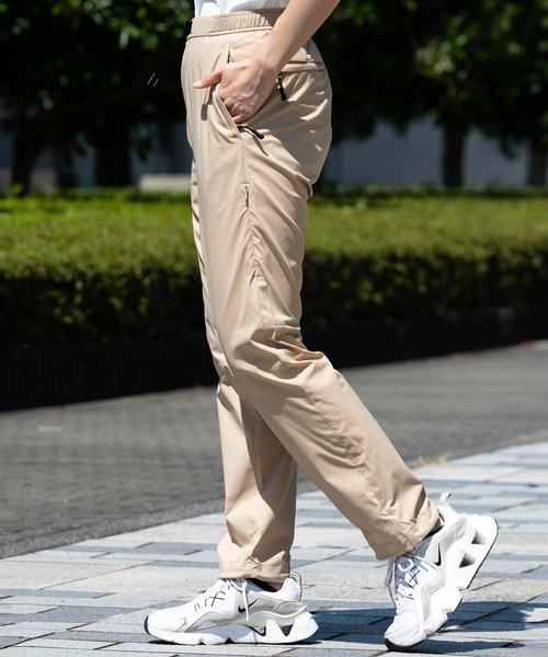 phenix outdoor(フェニックスアウトドア)の「phenix OUTDOOR(フェニックスアウトドア) レディース エクストラストレッチ リラクシングナイロンパンツ サマーアラートパンツ (撥水加工 / 通気性)(その他パンツ・レディース・カーキ/ベージュ/ブラック・71/68/M/S/XL/L)」の20枚目の写真
