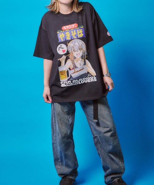 ＪＵＧＬＡＮＳ（ユグランス）の「【YOIDORE/ヨイドレ】ペヤングコラボ どれみTシャツ（Tシャツ/カットソー・メンズ・ブラック/ブルー/ホワイト・M/XL/L）」の5枚目の写真