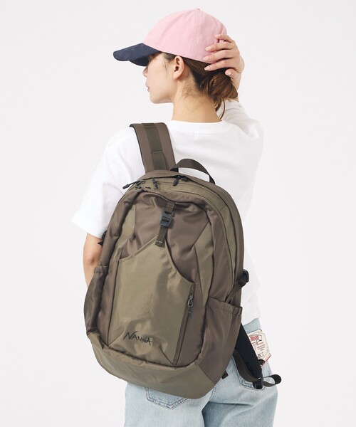NANGA(ナンガ)の「【NANGA/ナンガ】 ECOPAK バックパック30L/ユニセックス(バックパック/リュック・メンズ・ブラック/カーキ・フリー)」の2枚目の写真