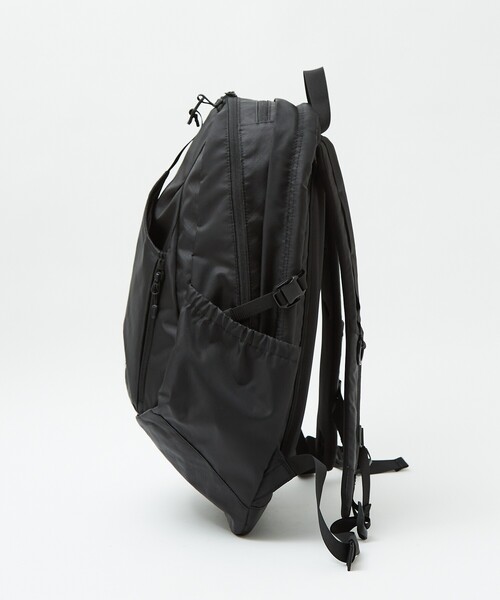 NANGA(ナンガ)の「【NANGA/ナンガ】 ECOPAK バックパック30L/ユニセックス(バックパック/リュック・メンズ・ブラック・フリー)」の8枚目の写真