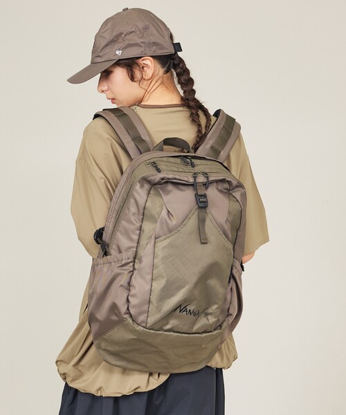 NANGA(ナンガ)の「【NANGA/ナンガ】 ECOPAK バックパック30L/ユニセックス(バックパック/リュック・メンズ・ブラック・フリー)」の20枚目の写真
