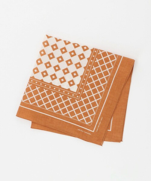 UNITED ARROWS（ユナイテッドアローズ）の「コモン バンダナ（バンダナ/スカーフ・メンズ・ブラック/ネイビー/グレー/イエロー・FREE）」の4枚目の写真