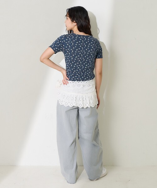 FREAK'S STORE（フリークスストア）の「花柄針抜きフライス ヘンリーTシャツ（Tシャツ/カットソー・レディース・オフホワイト/グレー/ネイビー・ﾌﾘ-）」の21枚目の写真