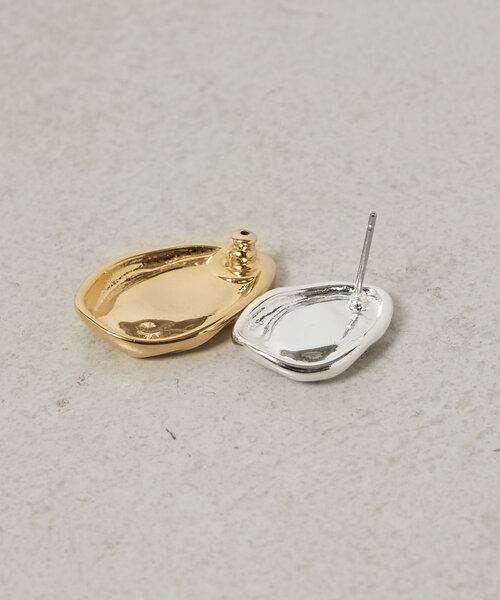 LIVETART（リヴェタート）の「バイカラープレートピアス（ピアス（両耳用）・レディース・シルバー・FREE）」の8枚目の写真