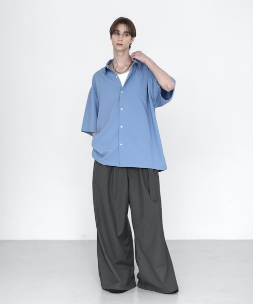 SOCCE(ソーシー)の「ルーズシルエット接触冷感防シワ半袖シャツ(シャツ/ブラウス・メンズ・ホワイト/チャコール/サックスブルー/ライトグレー・S/M/L/XL)」の16枚目の写真
