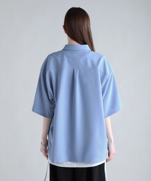 SOCCE(ソーシー)の「ルーズシルエット接触冷感防シワ半袖シャツ(シャツ/ブラウス・メンズ・ホワイト/チャコール/サックスブルー/ライトグレー・S/M/L/XL)」の10枚目の写真