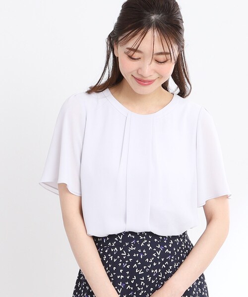 Reflect（リフレクト）の「【UVカット／接触冷感／マシンウォッシュ可能】タックデザインブラウス（シャツ/ブラウス・レディース・アイボリー/ブラック/サックスブルー/ライトグレー/ピンク・05/07/09/11/13/15 /17）」の4枚目の写真