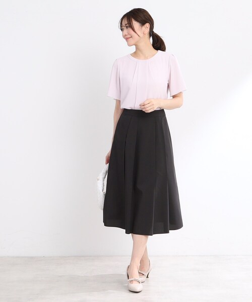Reflect(リフレクト)の「【UVカット/接触冷感/マシンウォッシュ可能】タックデザインブラウス(シャツ/ブラウス・レディース・アイボリー/ブラック/サックスブルー/ライトグレー/ピンク・05/07/09/11/13/15 /17)」の21枚目の写真