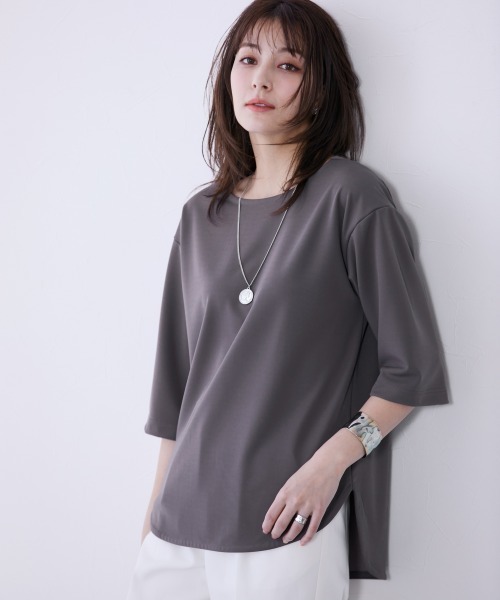 slattgir（スラットジール）の「高身長　着心地ラクチンボリュームカットソートップス（セットアップ対応）（トールサイズ）（Tシャツ/カットソー・レディース・グレイッシュベージュ/チャコール・LL/3L/4L/5L/M/L）」の2枚目の写真