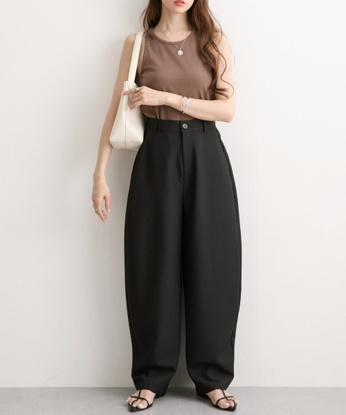 nissen（ニッセン）の「[新色追加]【低身長/高身長サイズ有】カーブパンツ（Petitjo/slattgir.)　美脚見え（その他パンツ・レディース・ブラック/グレー/ベージュ/モカ・PSS/PS/PM/S/M/L/LL/3L/TM/TL/TLL/T3L）」の16枚目の写真