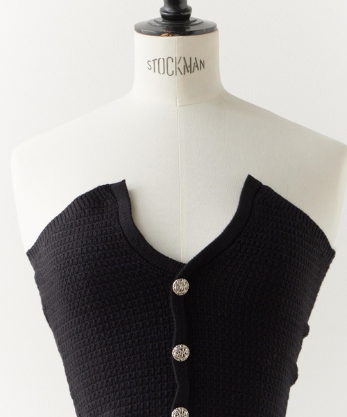 BLANK　（ブランク）の「▲Nuance Design Button Bare top/ニュアンスデザインボタンベアトップ（チューブトップ・レディース・ブラック/ホワイト・FREE）」の3枚目の写真