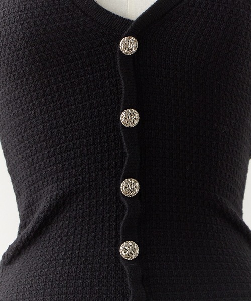 BLANK　（ブランク）の「▲Nuance Design Button Bare top/ニュアンスデザインボタンベアトップ（チューブトップ・レディース・ブラック/ホワイト・FREE）」の4枚目の写真