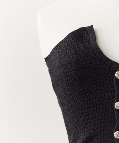 BLANK　（ブランク）の「▲Nuance Design Button Bare top/ニュアンスデザインボタンベアトップ（チューブトップ・レディース・ブラック/ホワイト・FREE）」の5枚目の写真