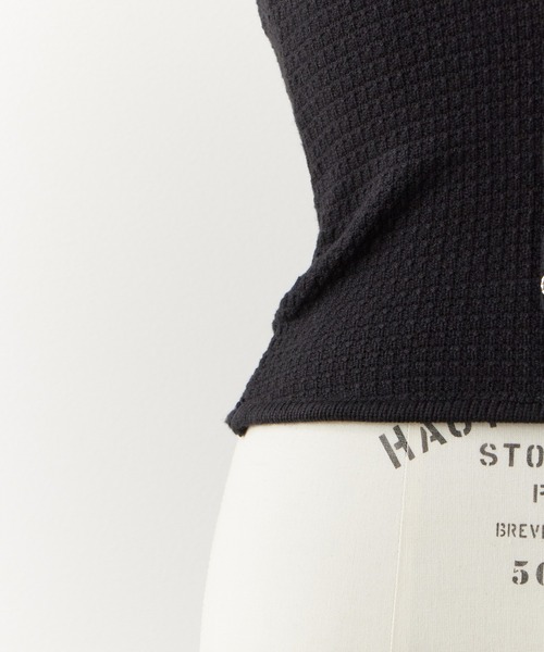 BLANK　（ブランク）の「▲Nuance Design Button Bare top/ニュアンスデザインボタンベアトップ（チューブトップ・レディース・ブラック/ホワイト・FREE）」の6枚目の写真