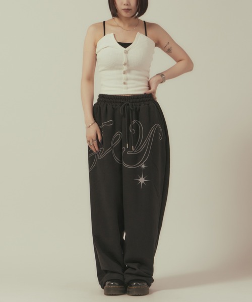 BLANK　（ブランク）の「▲Nuance Design Button Bare top/ニュアンスデザインボタンベアトップ（チューブトップ・レディース・ブラック/ホワイト・FREE）」の11枚目の写真