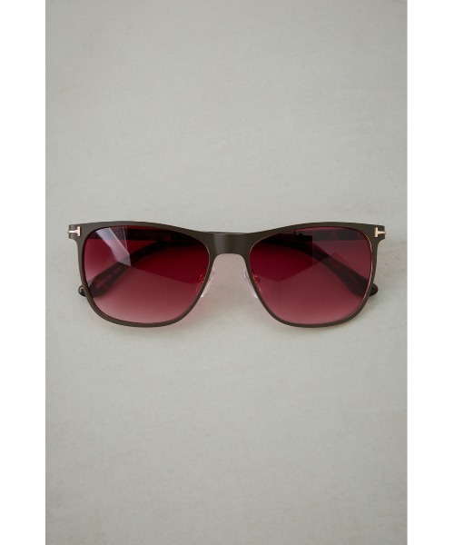 AZUL by moussy（アズールバイマウジー）の「スクエアフレームアイウェア（サングラス・メンズ・レッド/ブラック・FREE）」の13枚目の写真