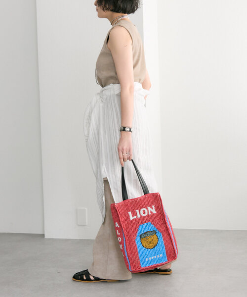 ear PAPILLONNER（イアパピヨネ）の「LION COFFEE(ライオンコーヒー