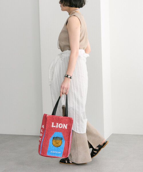 ear PAPILLONNER（イアパピヨネ）の「LION COFFEE(ライオンコーヒー